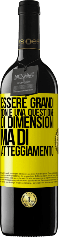 39,95 € Spedizione Gratuita | Vino rosso Edizione RED MBE Riserva Essere grandi non è una questione di dimensioni, ma di atteggiamento Etichetta Gialla. Etichetta personalizzabile Riserva 12 Mesi Raccogliere 2014 Tempranillo