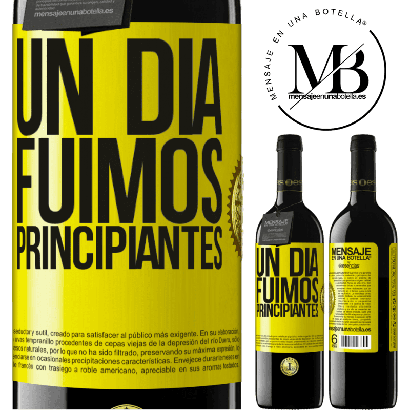 39,95 € Envío gratis | Vino Tinto Edición RED MBE Reserva Un día fuimos principiantes Etiqueta Amarilla. Etiqueta personalizable Reserva 12 Meses Cosecha 2015 Tempranillo