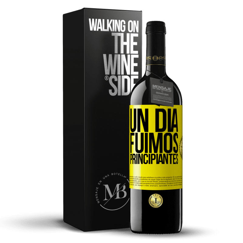39,95 € Envío gratis | Vino Tinto Edición RED MBE Reserva Un día fuimos principiantes Etiqueta Amarilla. Etiqueta personalizable Reserva 12 Meses Cosecha 2016 Tempranillo