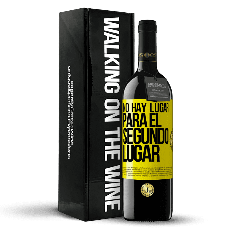 39,95 € Envío gratis | Vino Tinto Edición RED MBE Reserva No hay lugar para el segundo lugar Etiqueta Amarilla. Etiqueta personalizable Reserva 12 Meses Cosecha 2016 Tempranillo