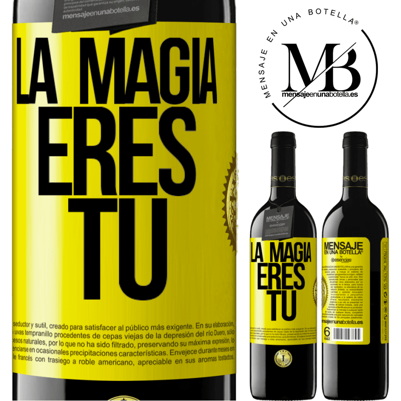 39,95 € Envío gratis | Vino Tinto Edición RED MBE Reserva La magia eres tú Etiqueta Amarilla. Etiqueta personalizable Reserva 12 Meses Cosecha 2015 Tempranillo