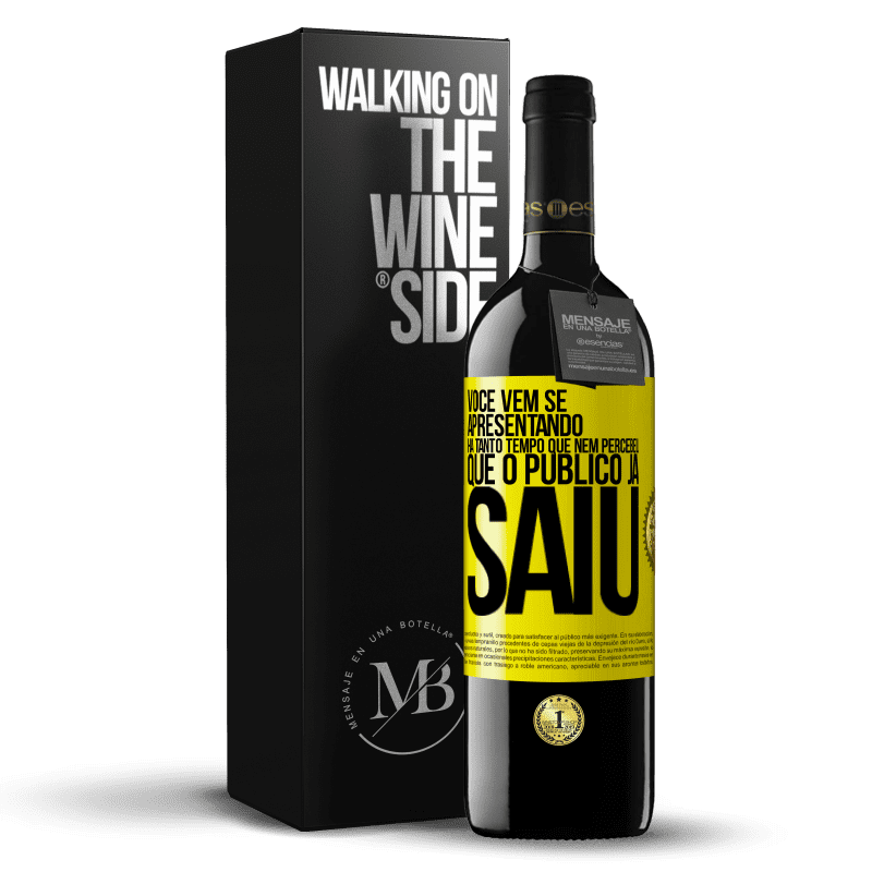 39,95 € Envio grátis | Vinho tinto Edição RED MBE Reserva Você vem se apresentando há tanto tempo que nem percebeu que o público já saiu Etiqueta Amarela. Etiqueta personalizável Reserva 12 Meses Colheita 2016 Tempranillo
