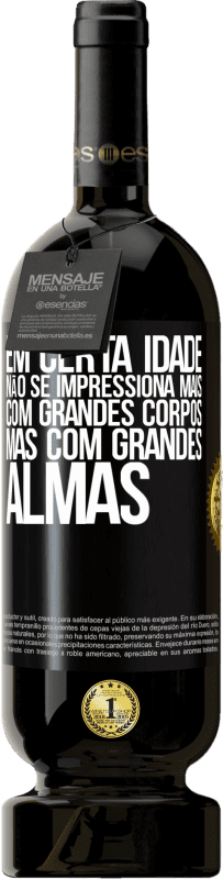 49,95 € | Vinho tinto Edição Premium MBS® Reserva Em certa idade, não se impressiona mais com grandes corpos, mas com grandes almas Etiqueta Preta. Etiqueta personalizável Reserva 12 Meses Colheita 2016 Tempranillo
