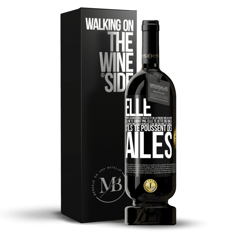 49,95 € Envoi gratuit | Vin rouge Édition Premium MBS® Réserve Elle apporte du Rock & Roll en elle et de la poésie sur les lèvres. Elle ne te sourit pas, elle te jette des balles et tu meurs Étiquette Noire. Étiquette personnalisable Réserve 12 Mois Récolte 2016 Tempranillo