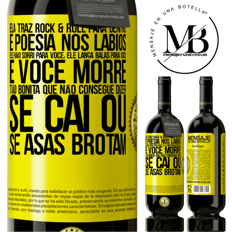 49,95 € Envio grátis | Vinho tinto Edição Premium MBS® Reserva Ela traz Rock & Roll para dentro e poesia nos lábios. Ele não sorri para você, ele lança balas para você e você morre tão Etiqueta Amarela. Etiqueta personalizável Reserva 12 Meses Colheita 2014 Tempranillo