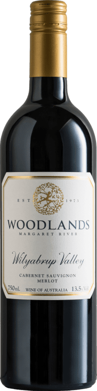 Бесплатная доставка | Красное вино Woodlands Wilyabrup Valley Cabernet Sauvignon Merlot I.G. Margaret River Река Маргарет Австралия Merlot — Мерло, Cabernet Sauvignon — Каберне Совиньон Organic — Органический 75 cl