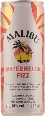 73,95 € Envío gratis | Caja de 12 unidades Mixer Malibu Fizz Lata 25 cl Watermelon — Sandía