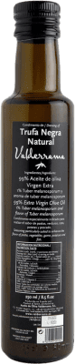 27,95 € | 橄榄油 Valderrama Trufa Negra EVOO 特级初榨 卡斯蒂利亚 - 拉曼恰 西班牙 Royal — 罗亚尔 小瓶装 25 cl 玻璃