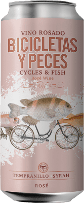 122,95 € Бесплатная доставка | Коробка из 24 единиц Розовое вино Family Owned Bicicletas y Peces Rosado D.O. Somontano Алюминиевая банка 25 cl