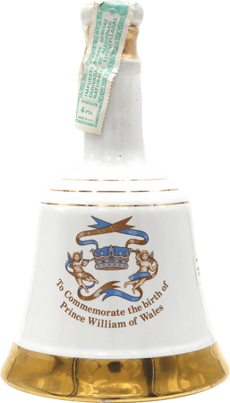 Free Shipping | Blended Whisky Bell's Prince Williams Scotland United Kingdom Medium Bottle 50 cl