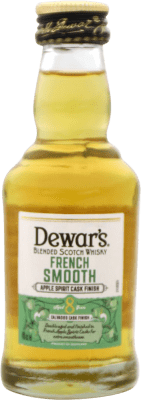 2,95 € | Blended Whisky Dewar's French Smooth Schottland Großbritannien 8 Jahre Miniaturflasche 5 cl