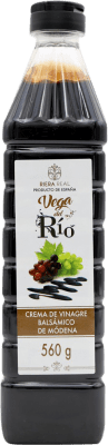 Envío gratis | Vinagre Vega del Río Crema Balsámica D.O.C. Modena Italia Media Botella 37 cl