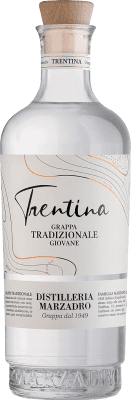 Envio grátis | Aguardente Grappa Marzadro Trentina Itália Chardonnay, Gewürztraminer, Mascate Garrafa Miniatura 5 cl