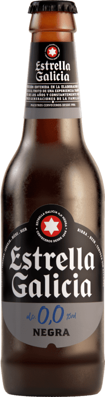 Бесплатная доставка | Коробка из 6 единиц Пиво Estrella Galicia Tostada — Янтарное Галисия Испания Мини-бутылка 25 cl 0.0 Ноль Ноль Без алкоголя