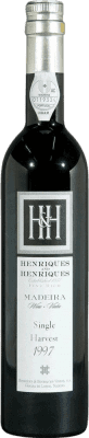 46,95 € | Vino generoso Henriques & Henriques Finest Full Rich Single Harvest I.G. Madeira Madeira Portugal Tinta Negra Botella Medium 50 cl