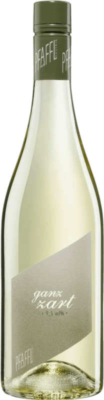 Envoi gratuit | Vin blanc Pfaffl Ganz Zart Weiß Sec I.G. Niederösterreich Niederösterreich Autriche Nebbiolo, Grüner Veltliner, Muscat 75 cl