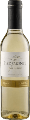 Бесплатная доставка | Белое вино Piedemonte Gamma Blanco D.O. Navarra Наварра Испания Viura, Chardonnay, Muscat Половина бутылки 37 cl