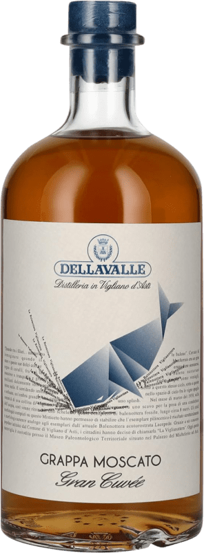 Envio grátis | Aguardente Grappa Dellavalle Gran Cuvèe Itália Mascate 70 cl