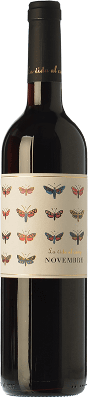 免费送货 | 红葡萄酒 La Vida Al Camp Novembre 年轻的 D.O. Penedès 加泰罗尼亚 西班牙 Tempranillo — 丹魄, Garnacha — 歌海娜, Samsó — 桑索 75 cl