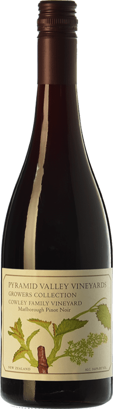 Envío gratis | Vino tinto Pyramid Valley Cowley Crianza I.G. Marlborough Marlborough Nueva Zelanda Pinot Negro Ecológico 75 cl