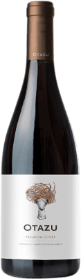 Бесплатная доставка | Красное вино Señorío de Otazu Premium Cuvée старения D.O. Navarra Наварра Испания Tempranillo, Merlot, Cabernet Sauvignon 75 cl