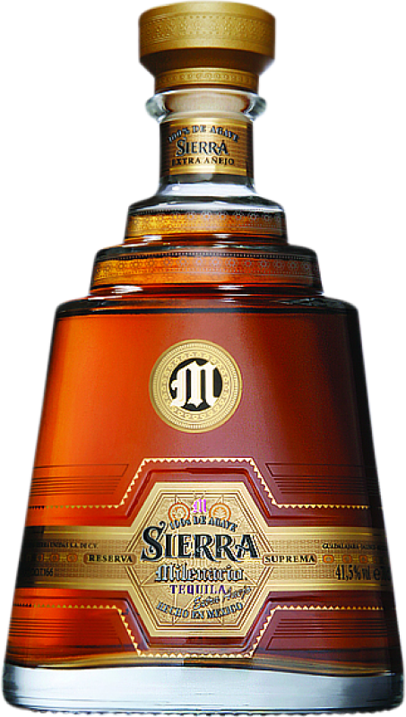 Бесплатная доставка | Текила Sierra Milenario Extra Añejo Халиско Мексика 70 cl