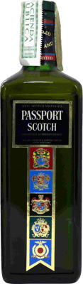 威士忌混合 Passport Scoth Estuche Gris 收藏家标本 75 cl