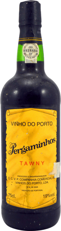 Envio grátis | Vinho fortificado C.C.V.P. Companhia Comercial de Vinhos de Porto Pergaminhos Tawny Espécime de Colecionador década de 1980 I.G. Porto Porto Portugal 75 cl