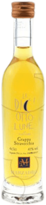 2,95 € Spedizione Gratuita | Grappa Marzadro Stravechia Bottiglia Miniatura 4 cl
