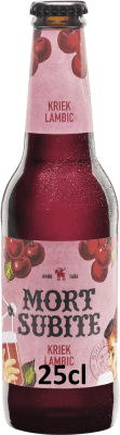 3,95 € Envío gratis | Cerveza Mort Subite Botellín 25 cl Cereza