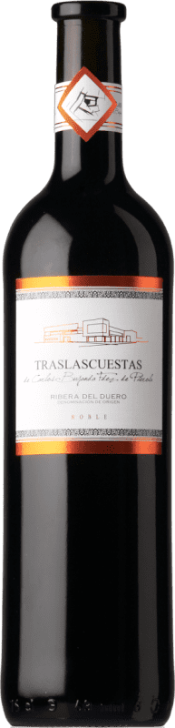 Kostenloser Versand | Rotwein Traslascuestas Jung D.O. Ribera del Duero Spanien Tempranillo Medium-Flasche 50 cl
