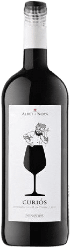 14,95 € Бесплатная доставка | Красное вино Albet i Noya Curiós tinto Молодой D.O. Penedès бутылка Магнум 1,5 L