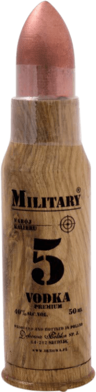Envio grátis | Vodka Military 5 Polônia Garrafinha Miniatura 5 cl