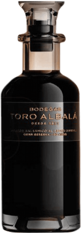 145,95 € Бесплатная доставка | Уксус Toro Albalá Гран Резерва D.O. Montilla-Moriles 50 Лет Мини-бутылка 25 cl