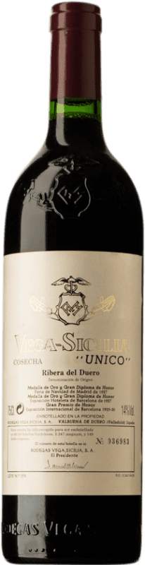 715,95 € Free Shipping | Red wine Vega Sicilia Único Gran Reserva 1995 D.O. Ribera del Duero Castilla y León Spain Tempranillo, Cabernet Sauvignon Bottle 75 cl