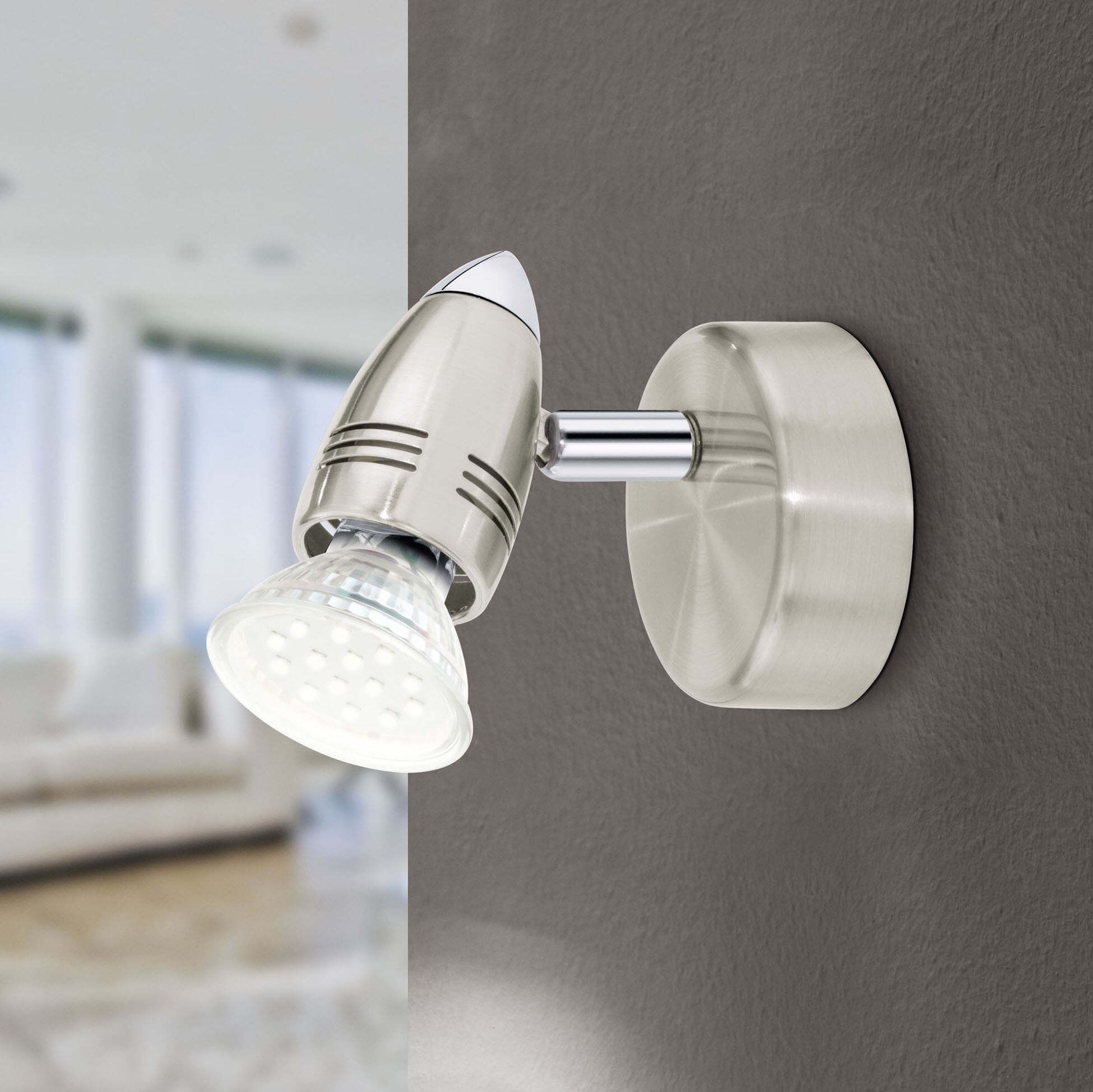 15,95 € Spedizione Gratuita | Faretto da interno Eglo Magnum LED 3W 3000K Luce calda. Ø 7 cm. Acciaio. Colore cromato, nichel, nichel opaco e argento