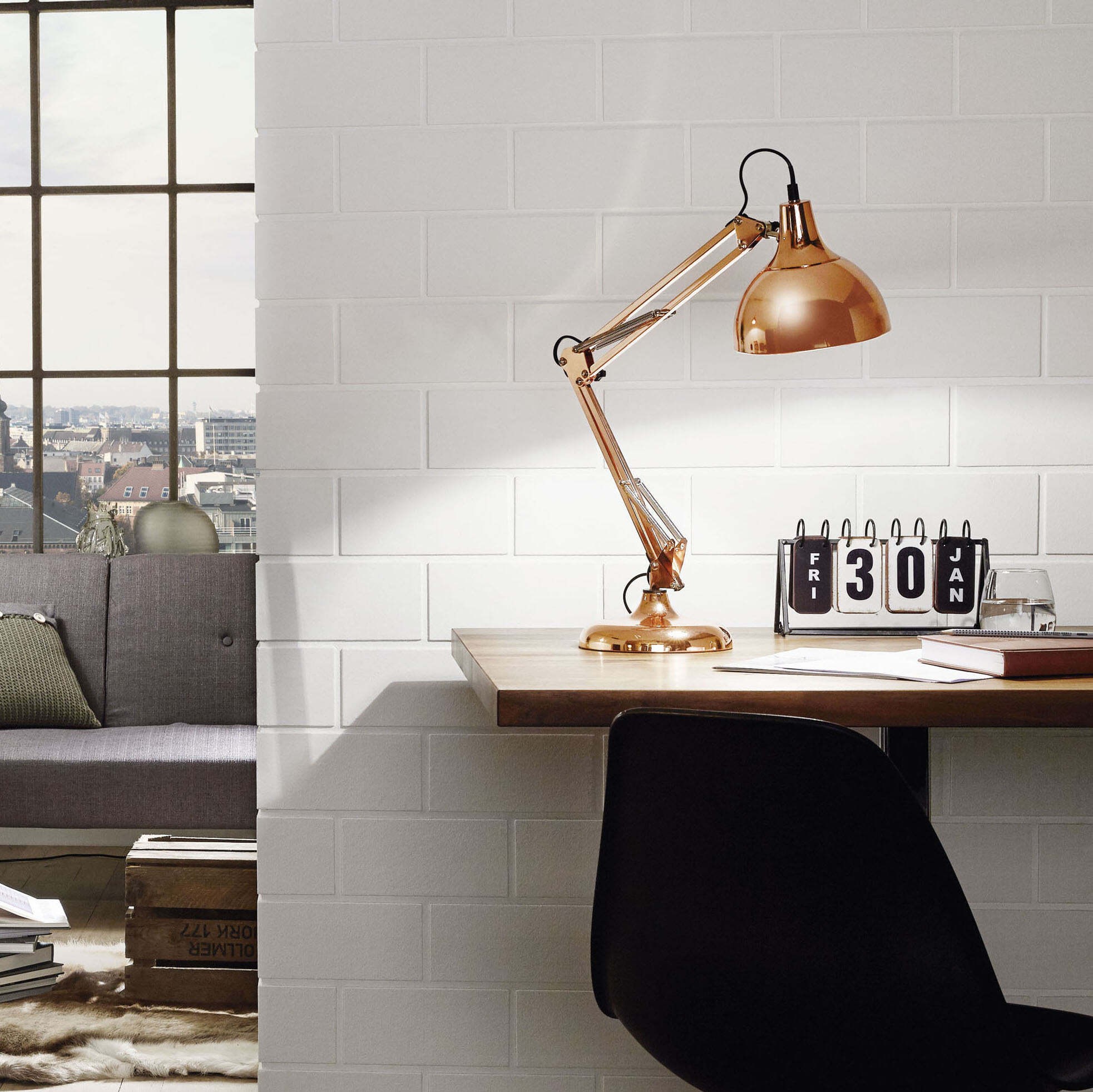 82,95 € Envio grátis | Lampada de escritorio Eglo Borgillio 40W 71×40 cm. Aço. Cor cobre e dourado