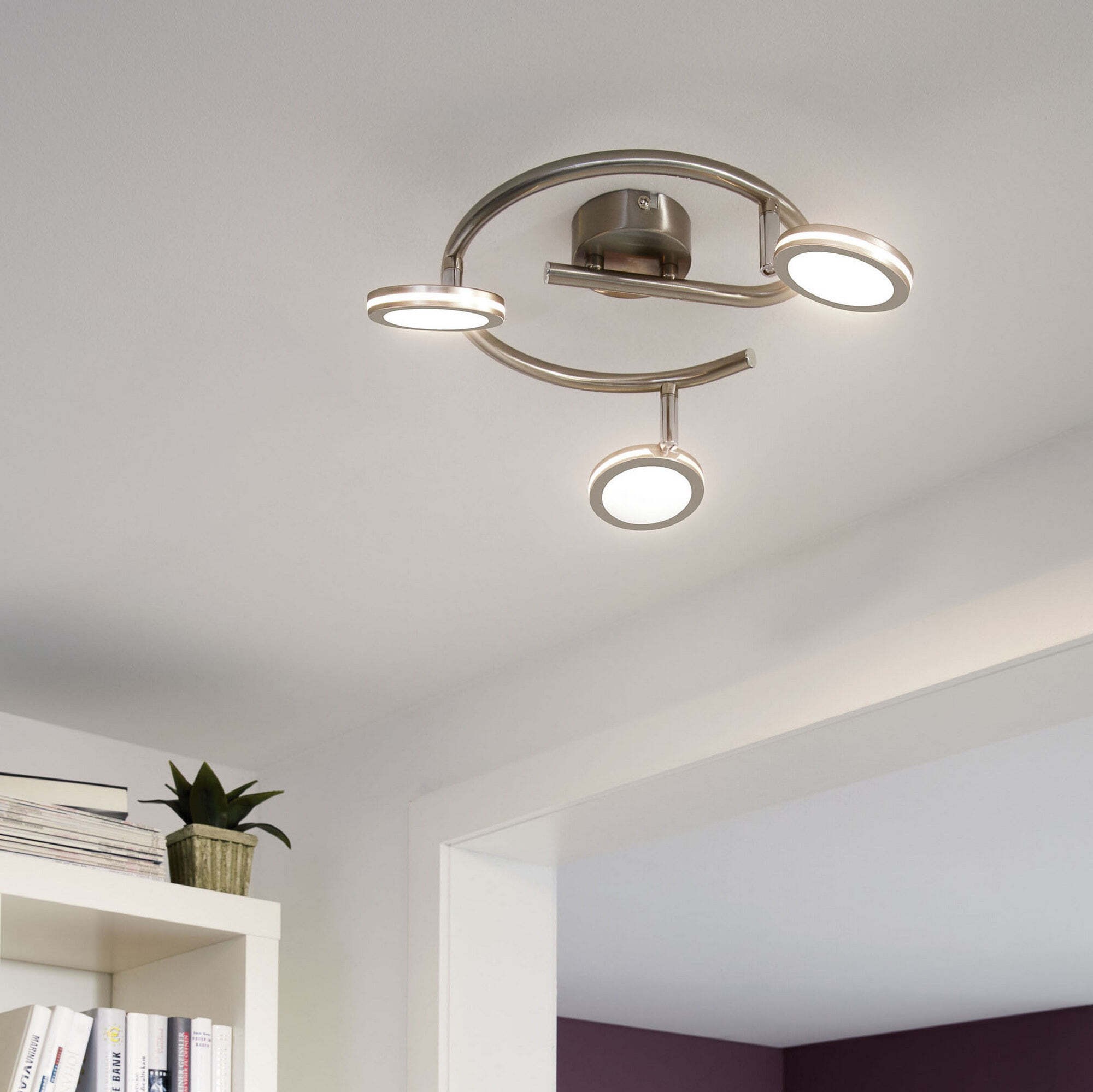 Foco para interior Eglo Karystos 12W 3000K Luz cálida. Ø 25 cm. Acero y plástico. Color blanco, cromado, níquel, níquel mate y plata