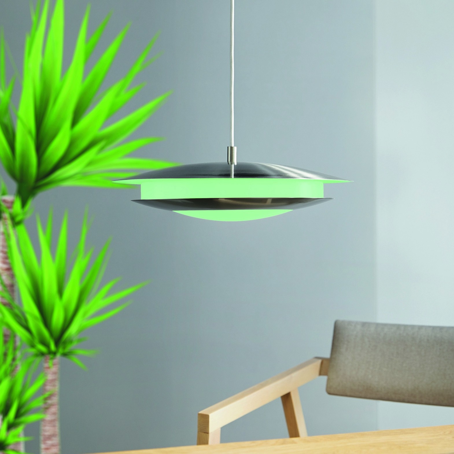 159,95 € Free Shipping | Hanging lamp Eglo Moneva C 18W 2700K Very warm light. Ø 40 cm. Steel and plastic. White, nickel and matt nickel Color