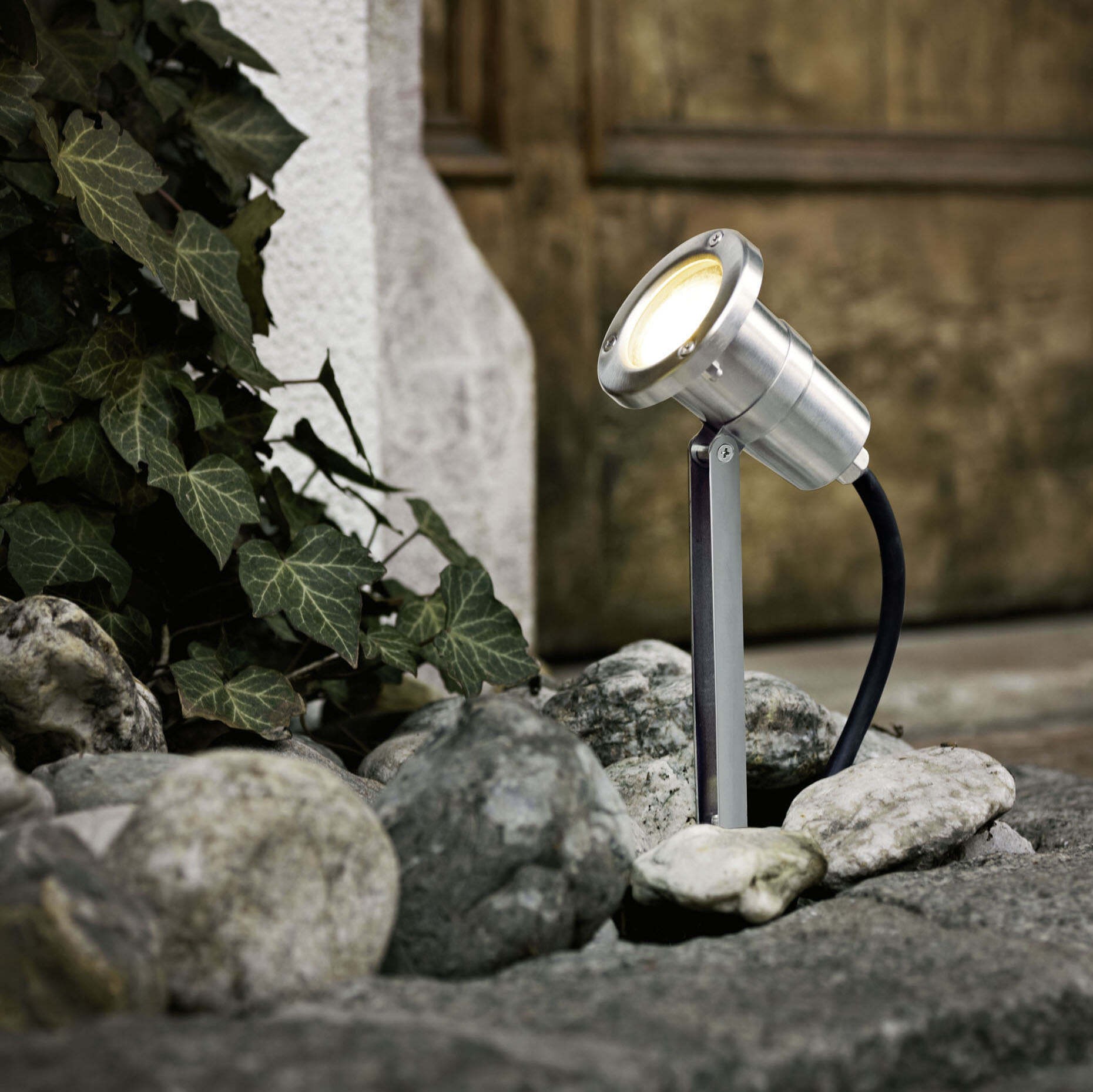 68,95 € Free Shipping | Flood and spotlight Eglo Nema 5W 24×11 cm. Stake lamp Steel and stainless steel. Stainless steel and silver Color