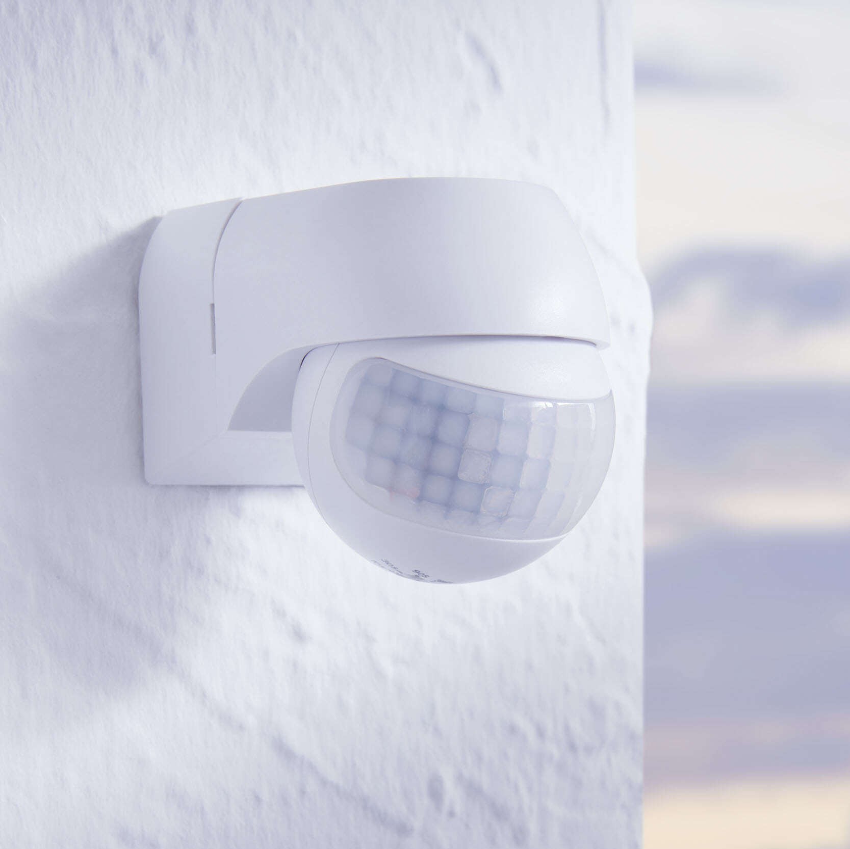 27,95 € Spedizione Gratuita | Apparecchi di illuminazione Eglo Detect Me 1 7×6 cm. Dispositivo rilevatore di movimento Plastica. Colore bianca