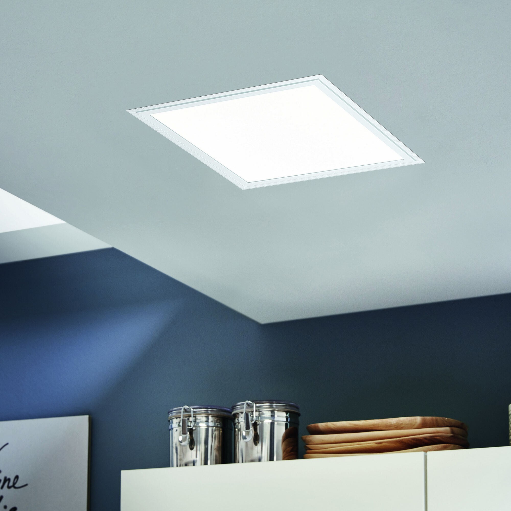 66,95 € Бесплатная доставка | Внутренний потолочный светильник Eglo Salobrena 1 16W 4000K Нейтральный свет. 30×30 cm. Стали, алюминий и пластик. Белый Цвет