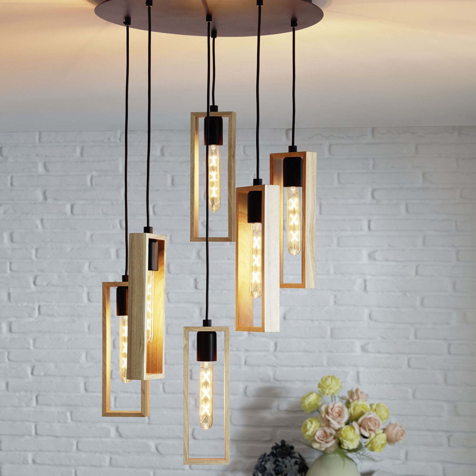 257,95 € Free Shipping | Hanging lamp Eglo Littleton 360W Ø 50 cm. Steel and wood. Brown and black Color