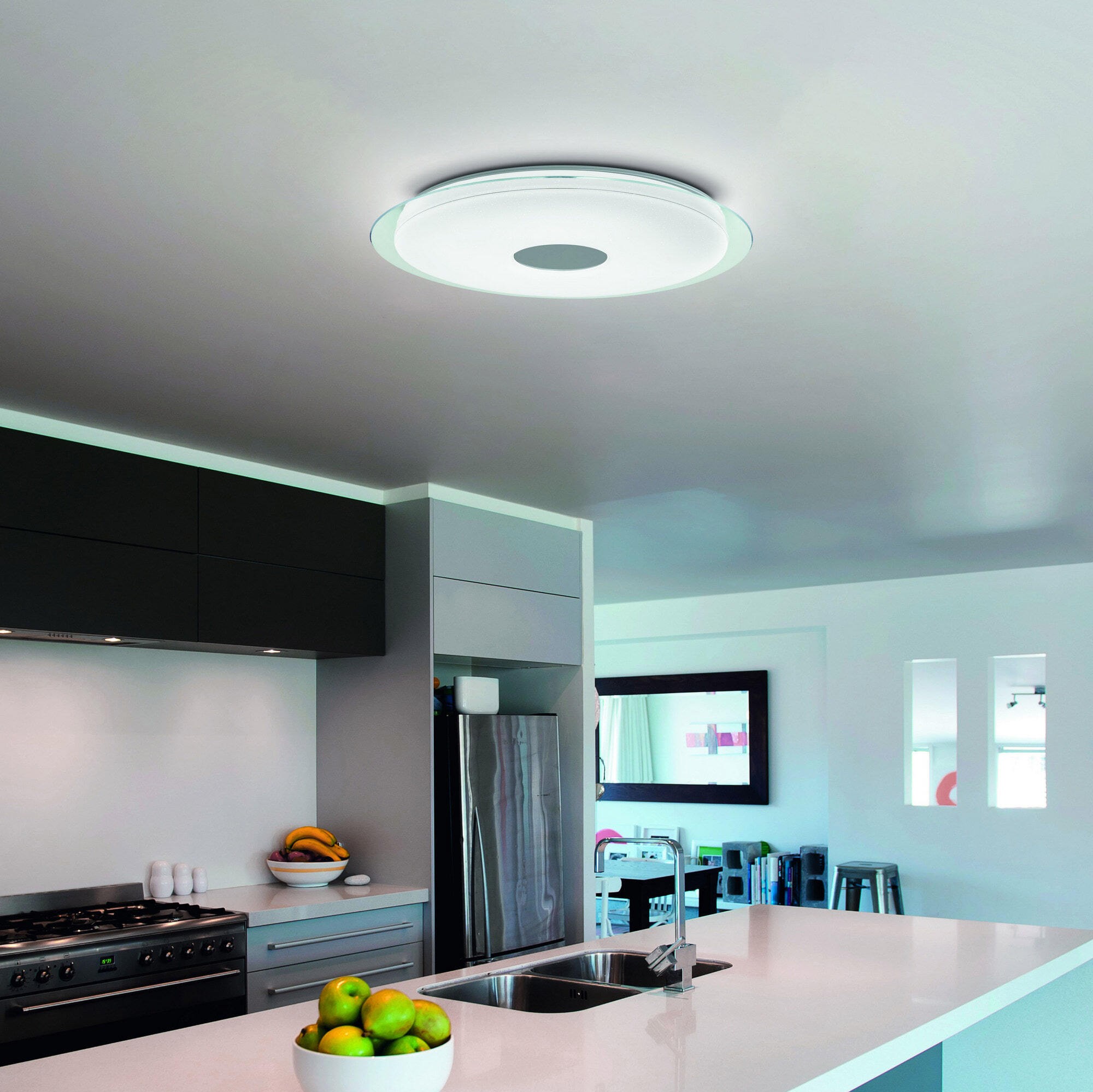 229,95 € Envoi gratuit | Plafonnier intérieur Eglo Lanciano C 2700K Lumière très chaude. Ø 77 cm. Acier et plastique. Couleur blanc, chromé et argent