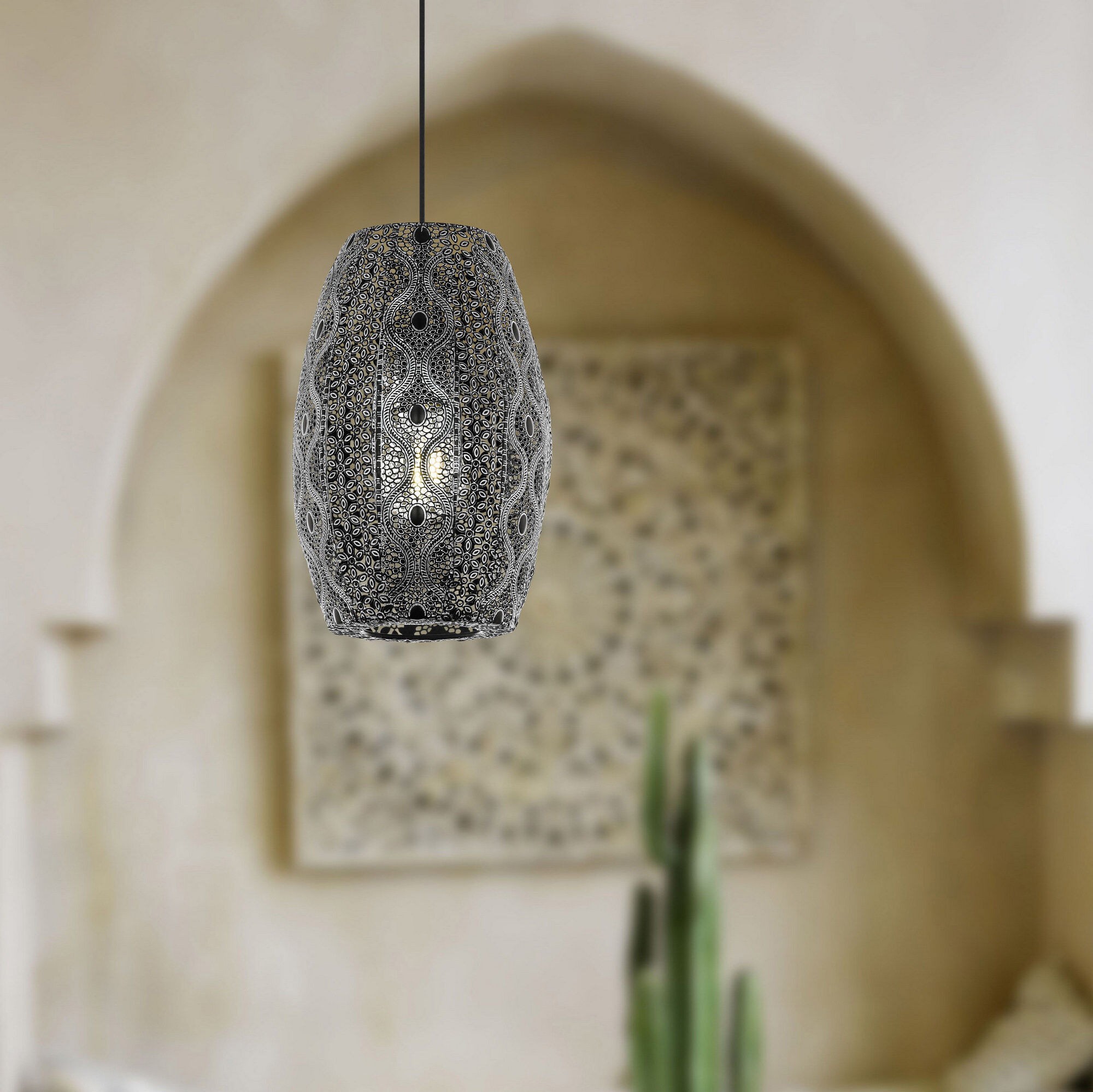 49,95 € Kostenloser Versand | Hängelampe Eglo Riyadh Ø 22 cm. Stahl. Schwarz Farbe