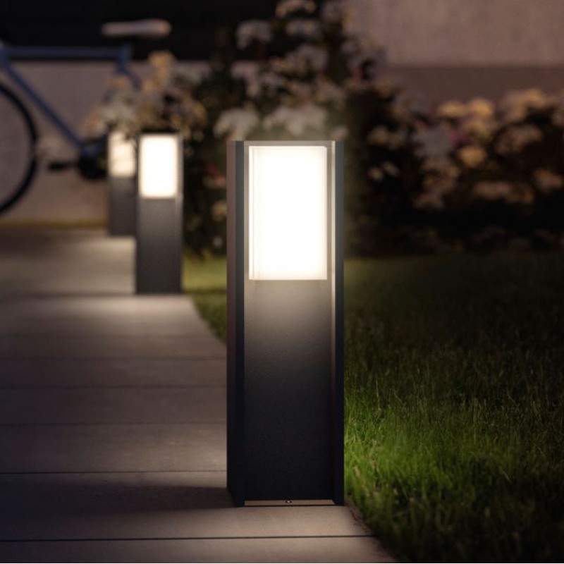 124,95 € Free Shipping | Luminous beacon Philips Hue White 9W 2700K Very warm light. Cubic Shape 40×12 cm. Outdoor pedestal. Direct mains power supply. Smart control with Hue Bridge Terrace and garden. Modern and cool Style
