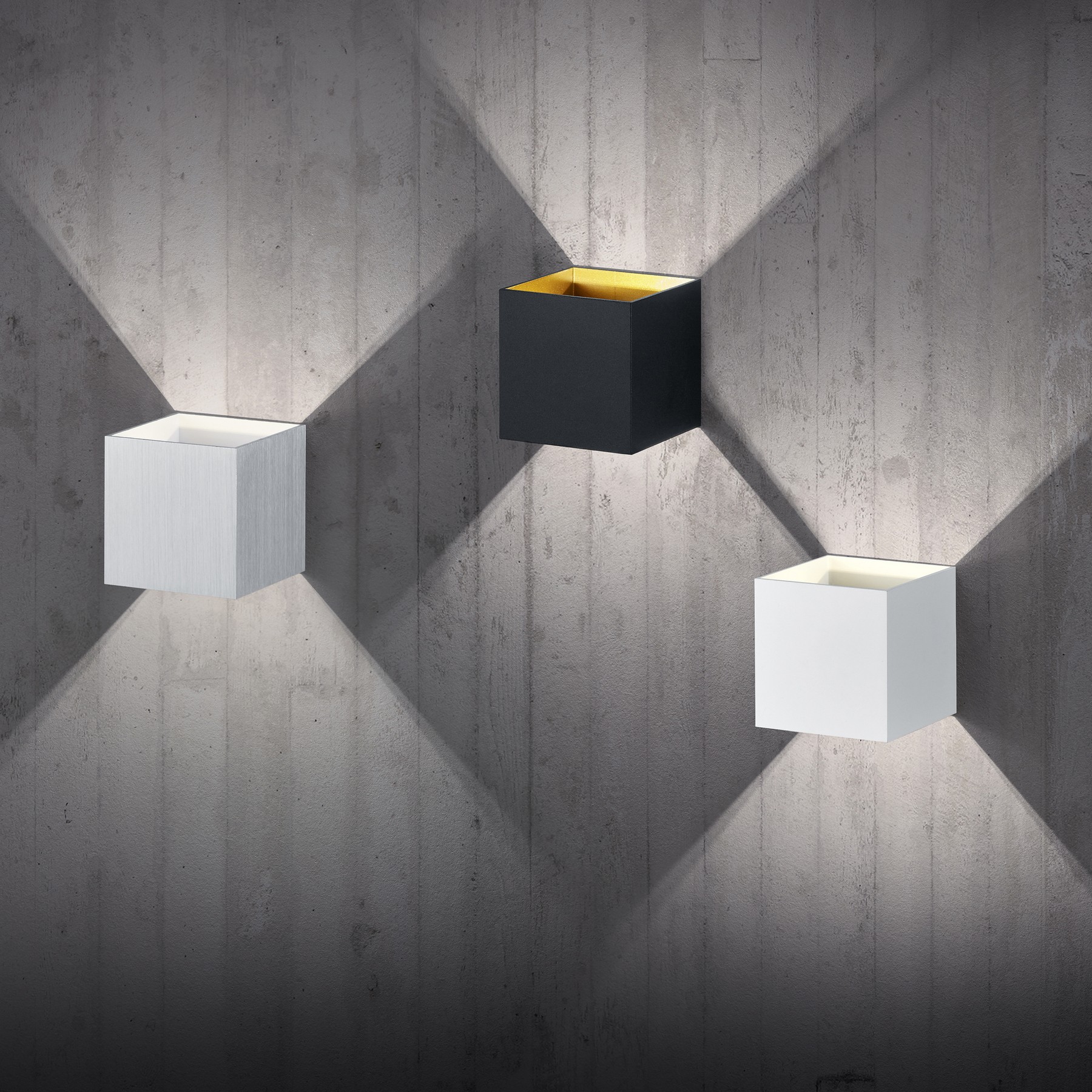 46,95 € Envio grátis | Luz de parede interna Trio Louis 4.5W 3000K Luz quente. 10×10 cm. LED integrado Alumínio. Cor alumínio