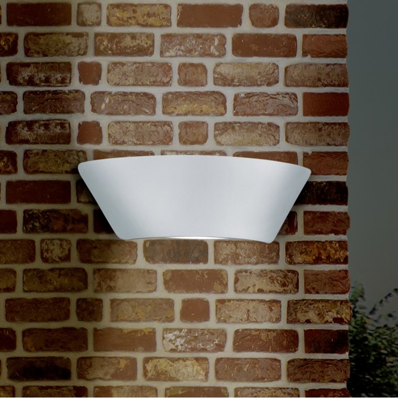 52,95 € Free Shipping | Outdoor wall light Trio Sacramento 2W 3000K Warm light. 24×8 cm. Integrated LED Terrace and garden. Modern Style. Cast aluminum. White Color