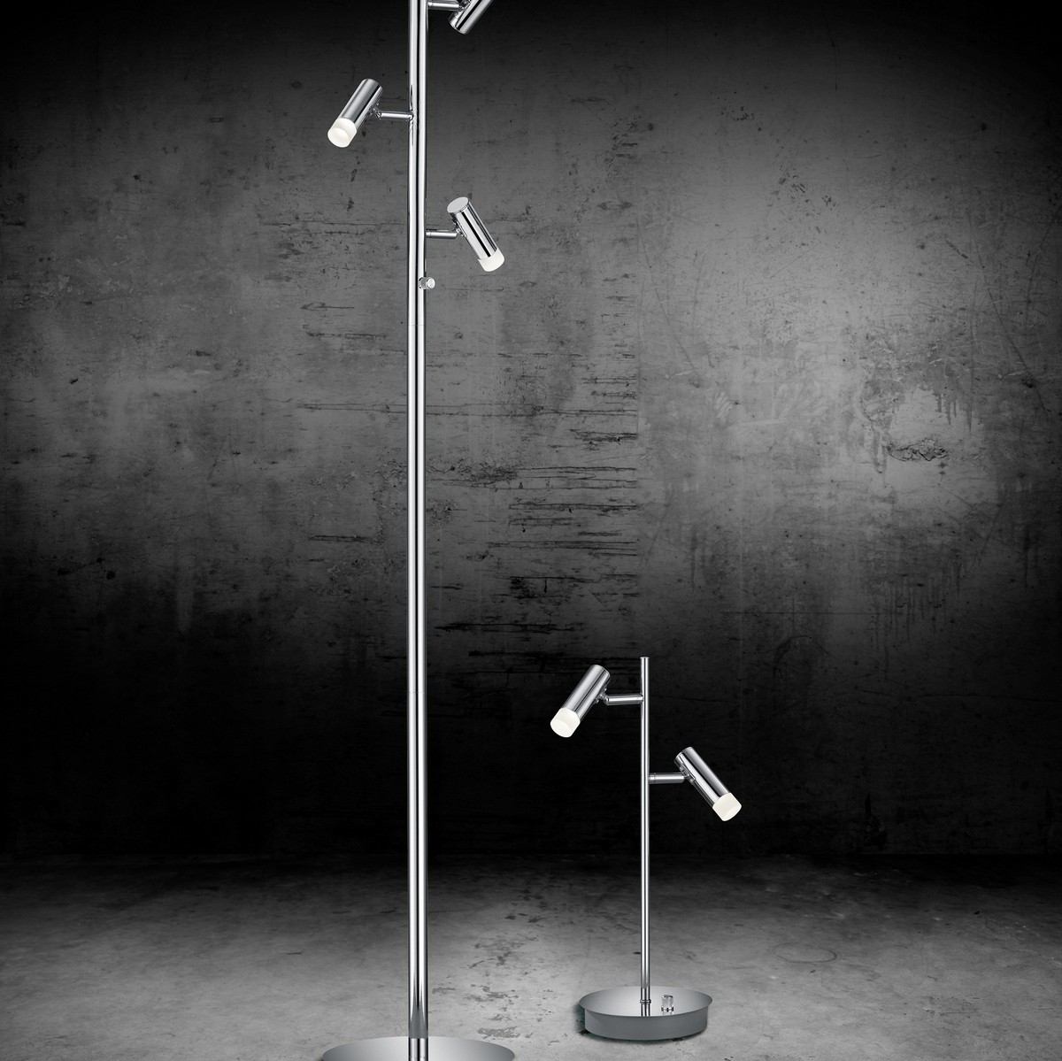 92,95 € Envío gratis | Lámpara de pie Trio Zidane 4.5W 3000K Luz cálida. Ø 24 cm. LED regulable Metal. Color níquel mate