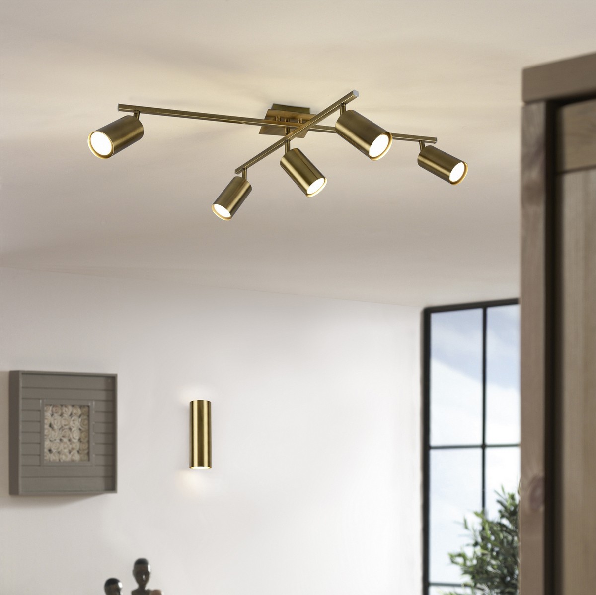 101,95 € Spedizione Gratuita | Faretto da interno Trio Marley 77×57 cm. Luce direzionale Metallo. Colore vecchio rame